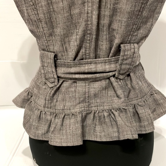 HARVE’ BENARD Ruffle Gray textured  V-Neck wrap Fitted Top size S - Picture 5 of 12